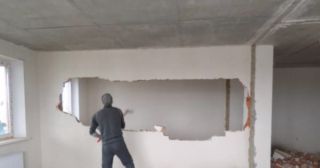 Демонтаж стен Мытищи, цена от 2918 руб.